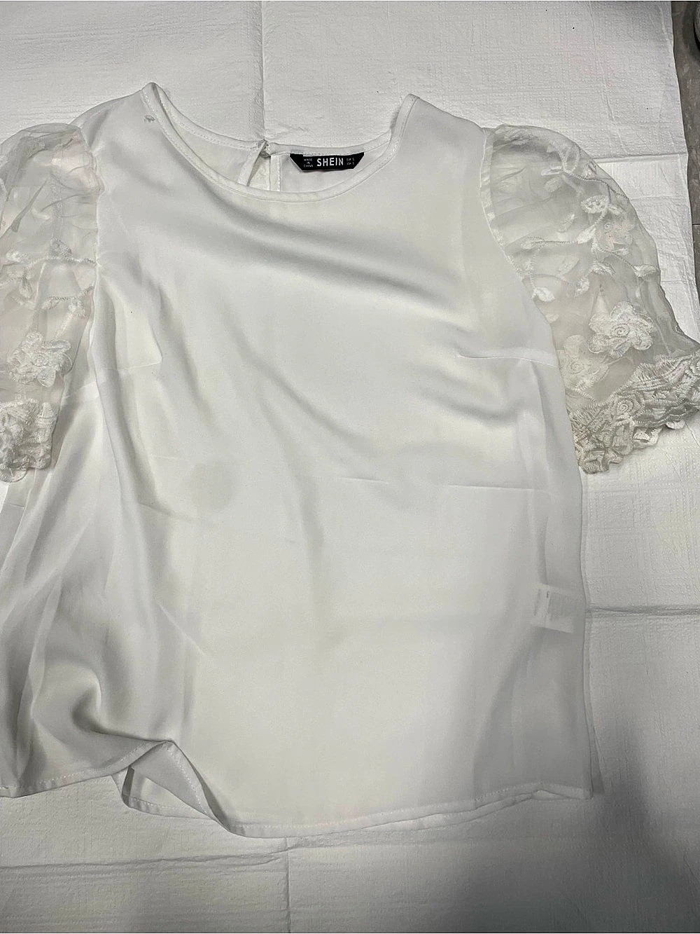 SHEIN Lace Sleeve Blouse in White Size Small